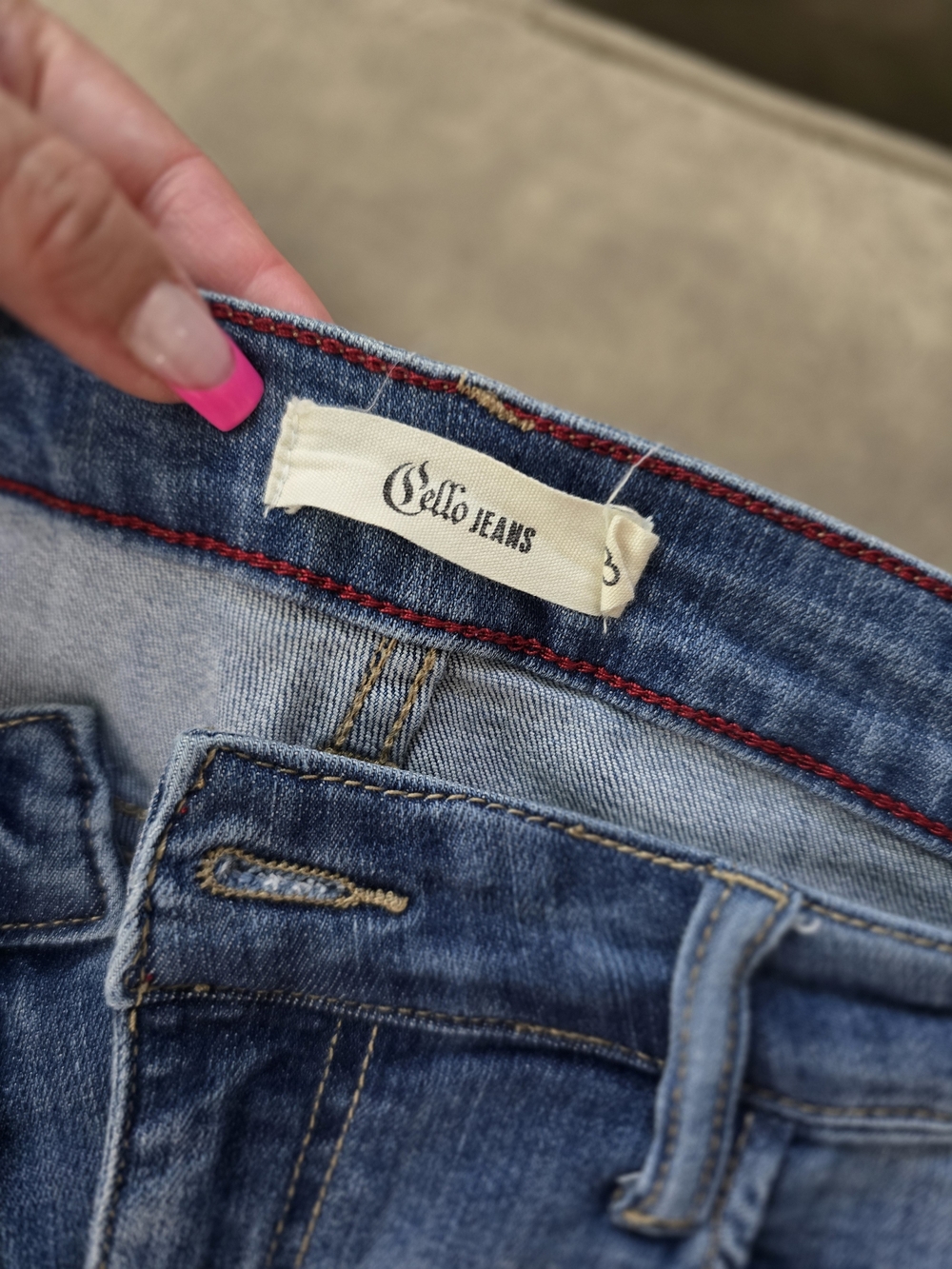 Distressed Mid-Blue Women’s Ripped Jeans - Picture 3 of 6
